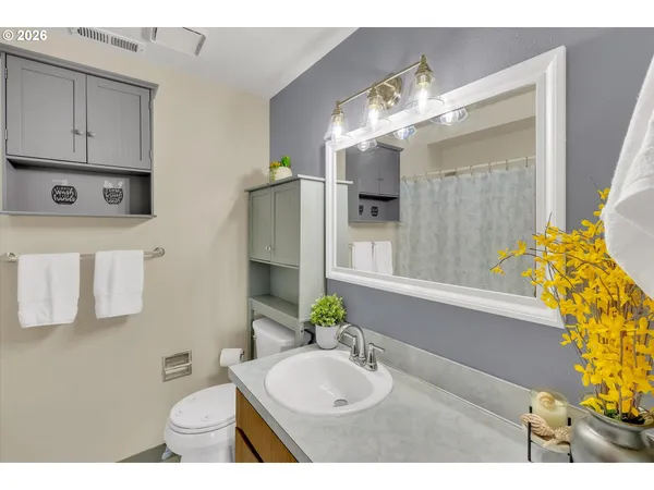 $465,000 | 505 North Hubbard Avenue, Yacolt, WA 98675