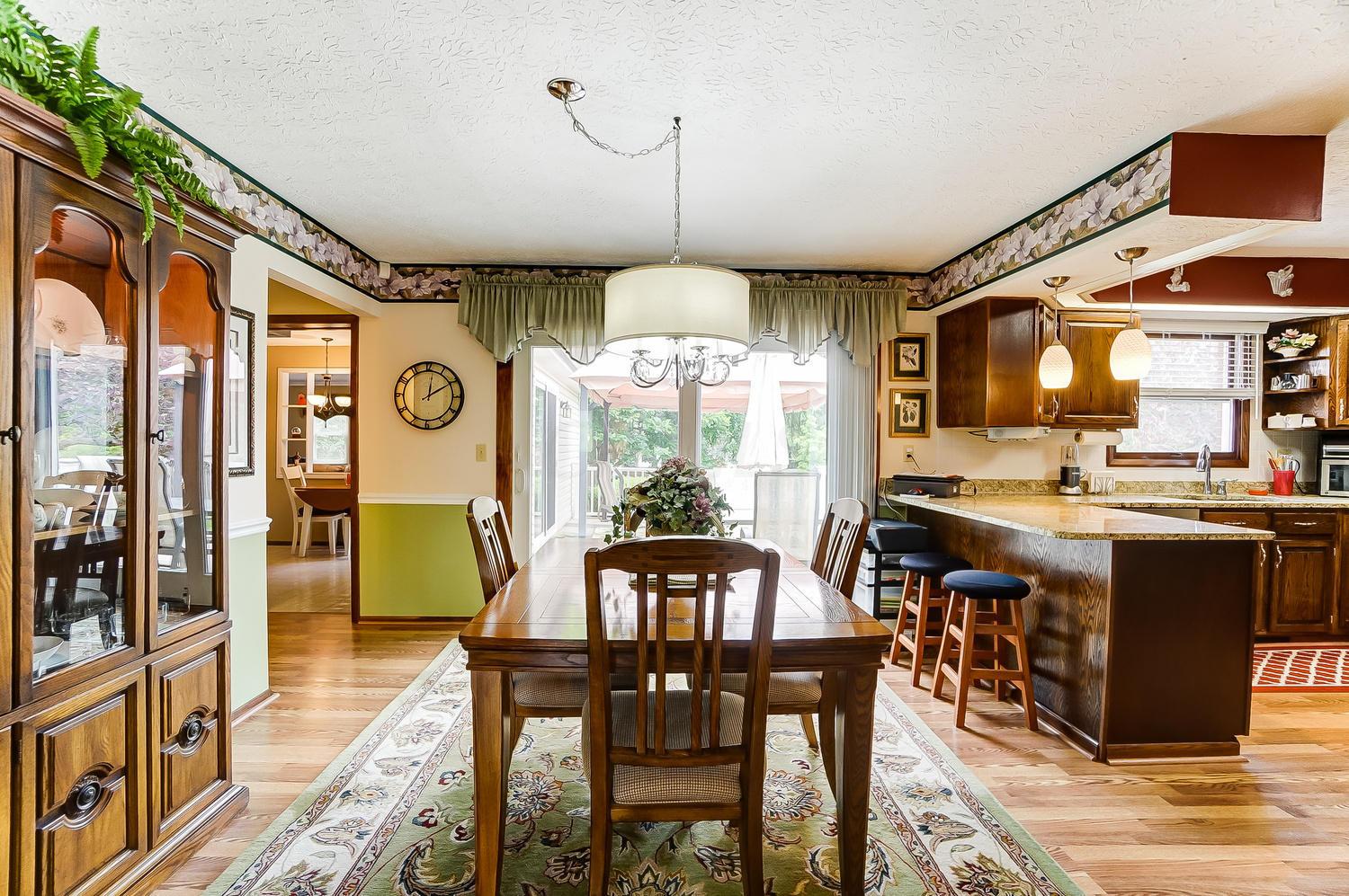 255 South Hempstead Road Westerville, OH 43081 - Photo 7 of 33 Gallery Image 7
