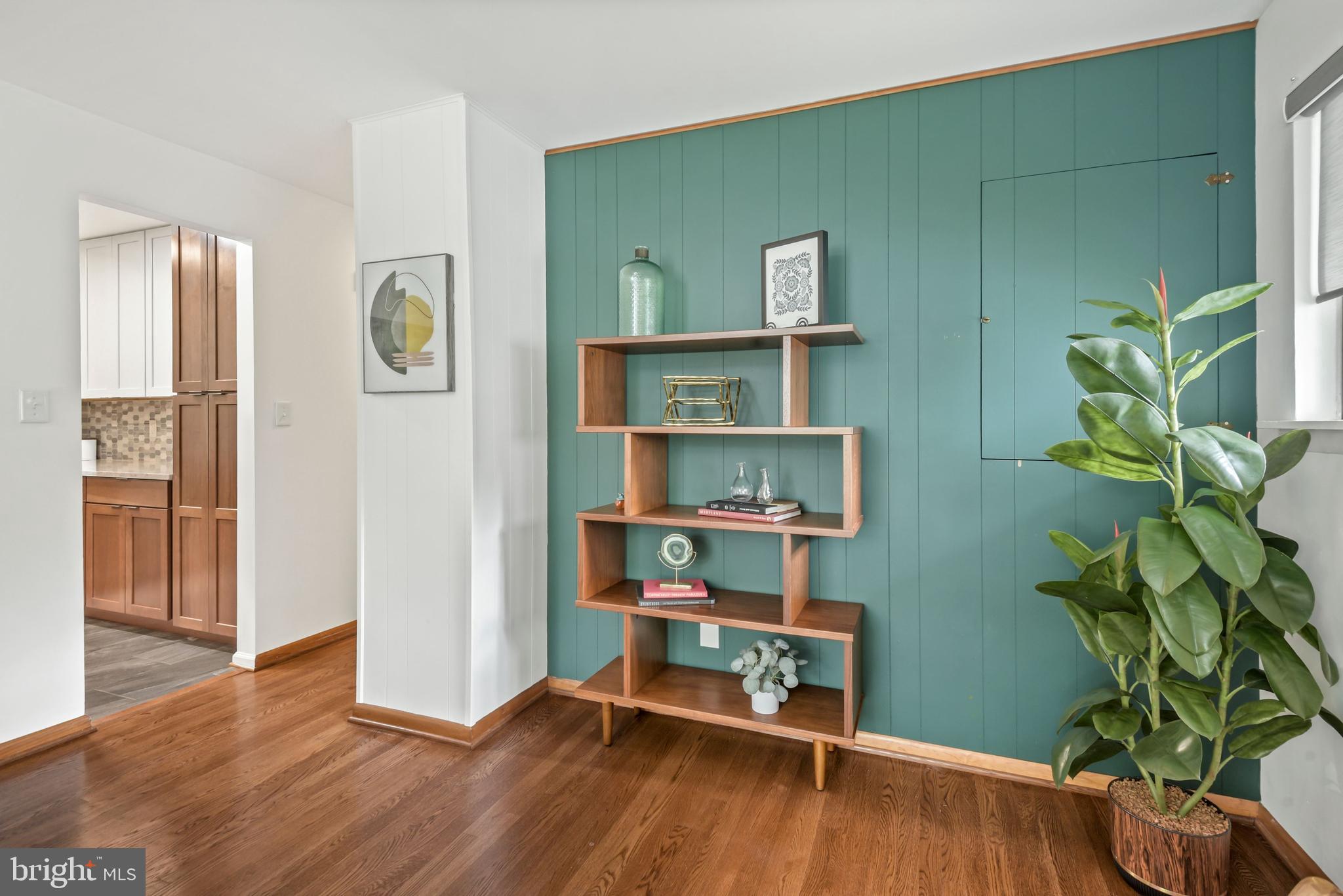 10015 Menlo Avenue Silver Spring, MD 20910 - Photo 14 of 29