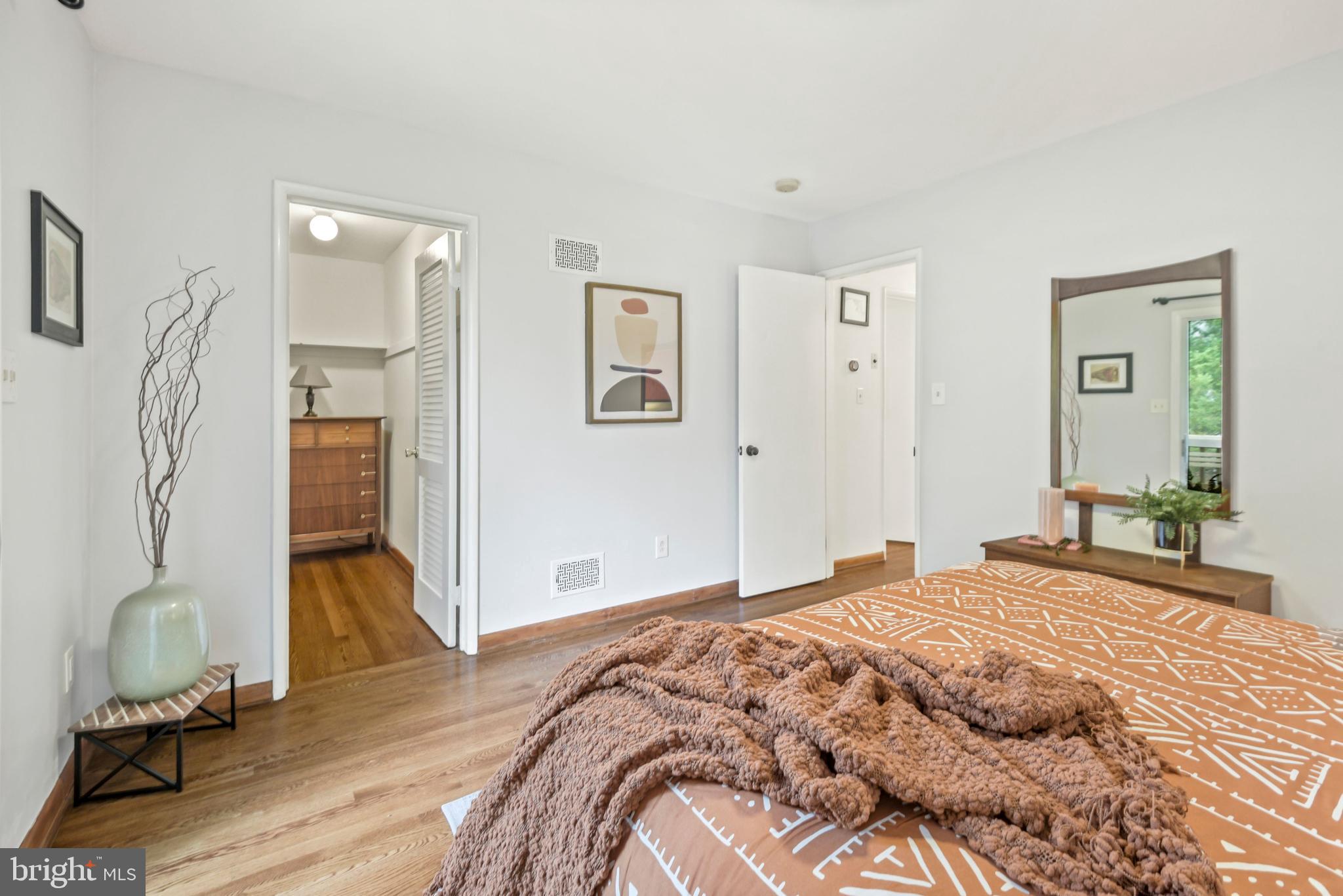 10015 Menlo Avenue Silver Spring, MD 20910 - Photo 16 of 29 Primary bedroom large walk-in closet
