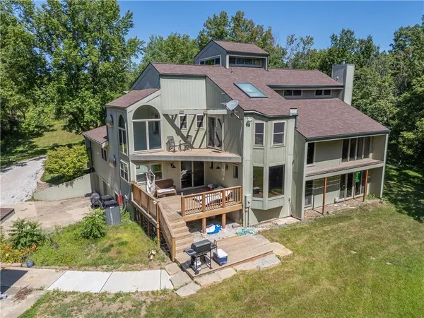 $1,295,000 | 1150 Southwest 700th Road, Holden, MO 64040
