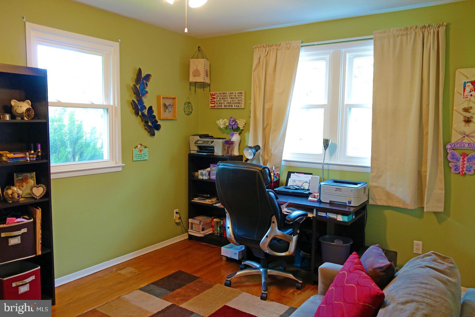 5205 Ferndale Street Springfield, VA 22151 - Photo 11 of 11 Bedroom