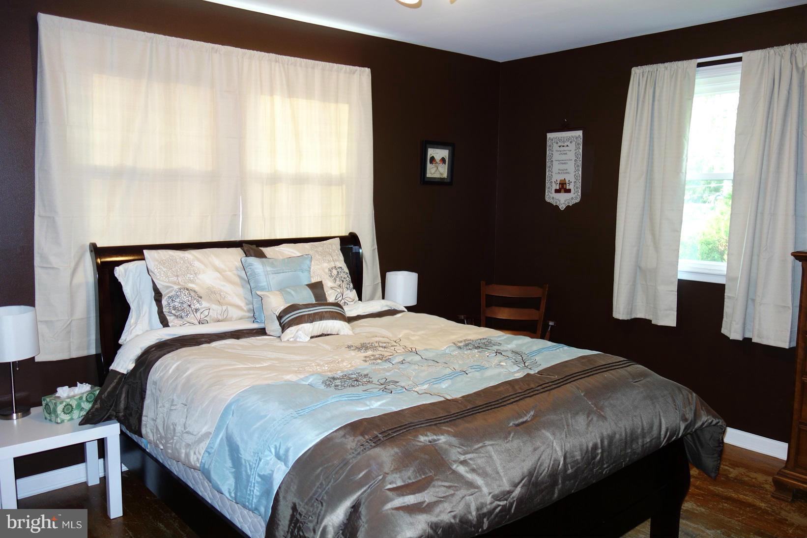 5205 Ferndale Street Springfield, VA 22151 - Photo 9 of 11 Bedroom