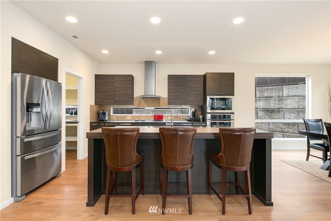 16907 40th Drive Southeast Bothell, WA 98012 - Photo 10 of 25 Gallery Image 10