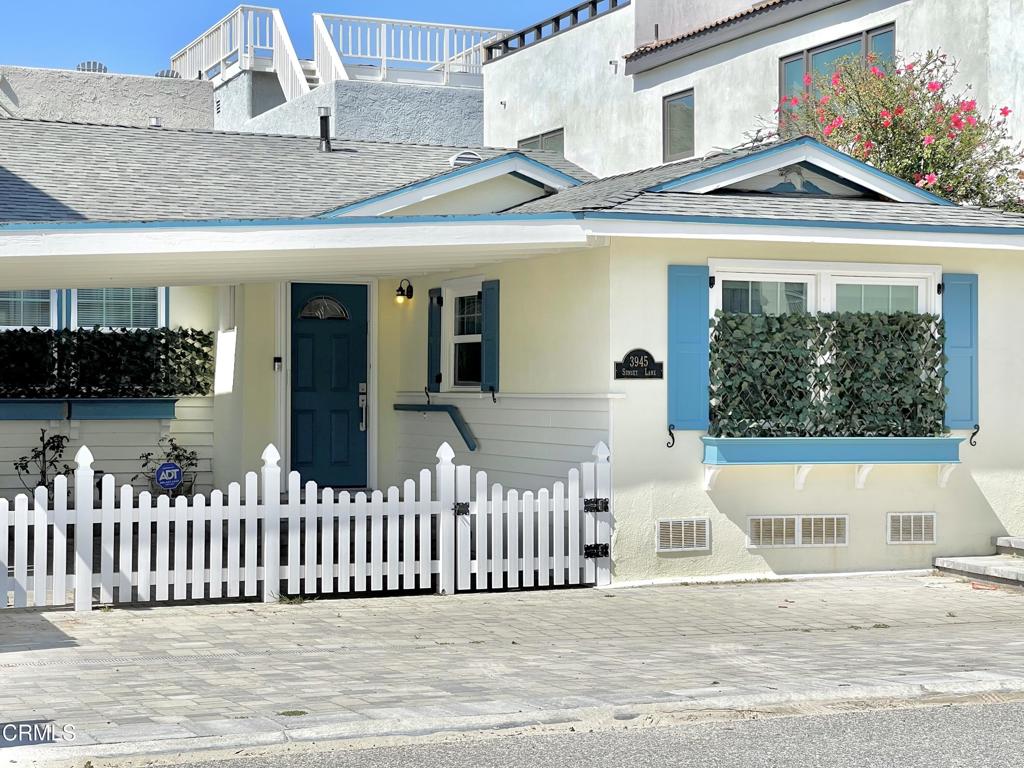 3945 Sunset Lane Oxnard, CA 93035 - Photo 2 of 24