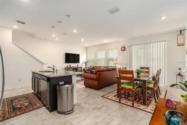 $3,200 | 1105 Lady Gouldian Court, Tampa, FL 33613