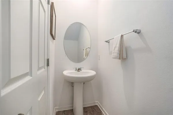 $3,200 | 1105 Lady Gouldian Court, Tampa, FL 33613