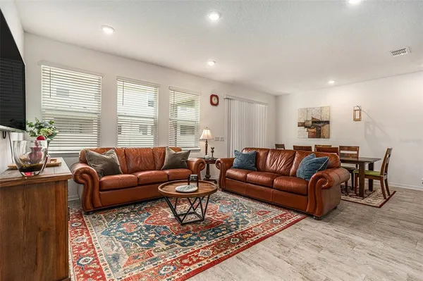 $3,200 | 1105 Lady Gouldian Court, Tampa, FL 33613