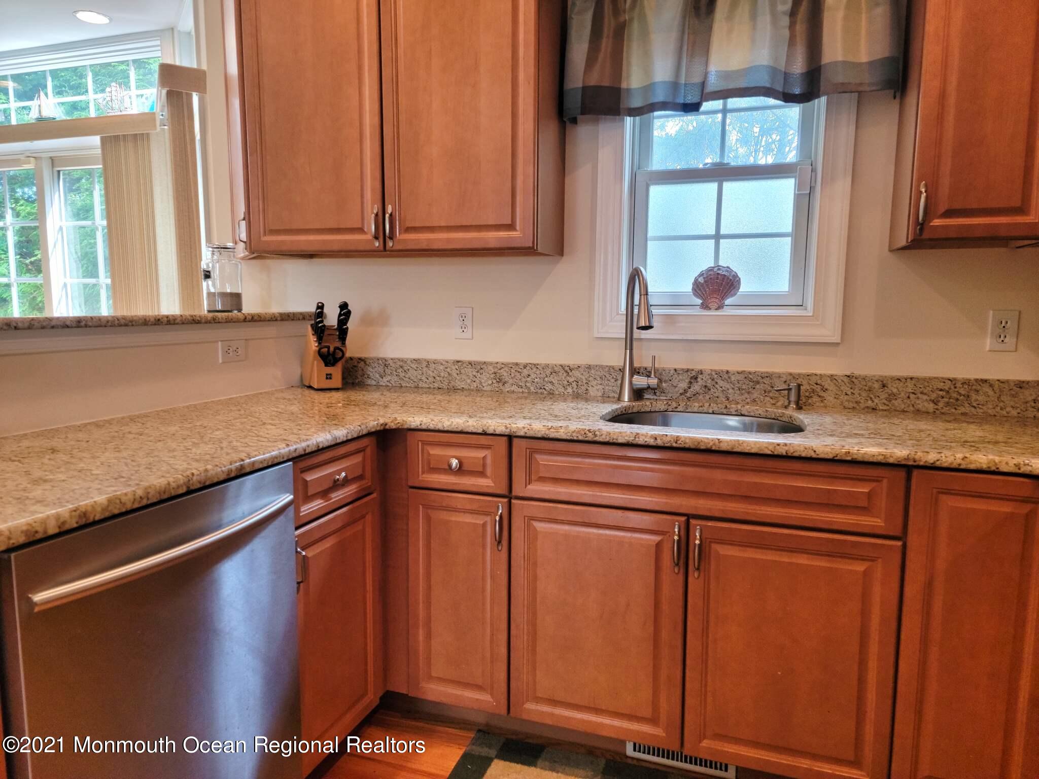 101 South Bayside Road Lavallette, NJ 08735 - Photo 17 of 54 18
