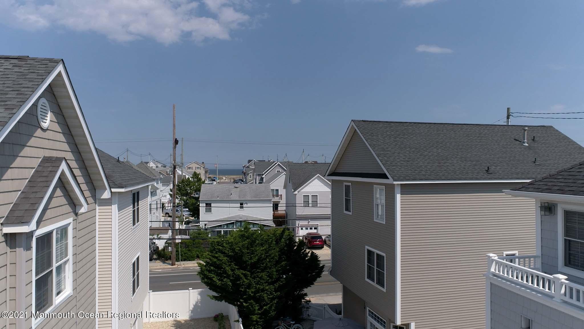 101 South Bayside Road Lavallette, NJ 08735 - Photo 46 of 54 50