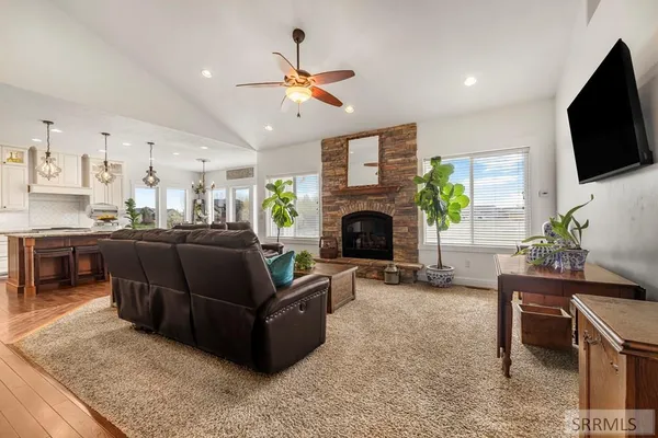 $649,900 | 287 West 330 North, Blackfoot, ID 83221