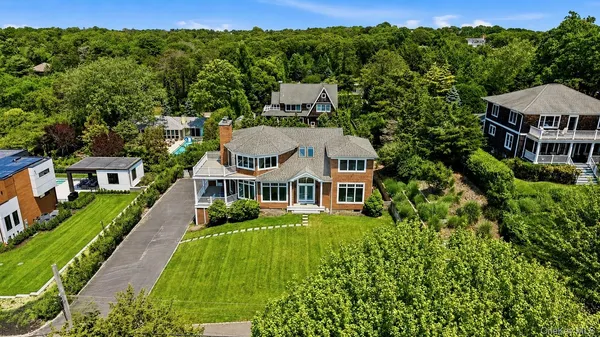 $45,000 | 17 Oceanview Drive, Southampton, NY 11968