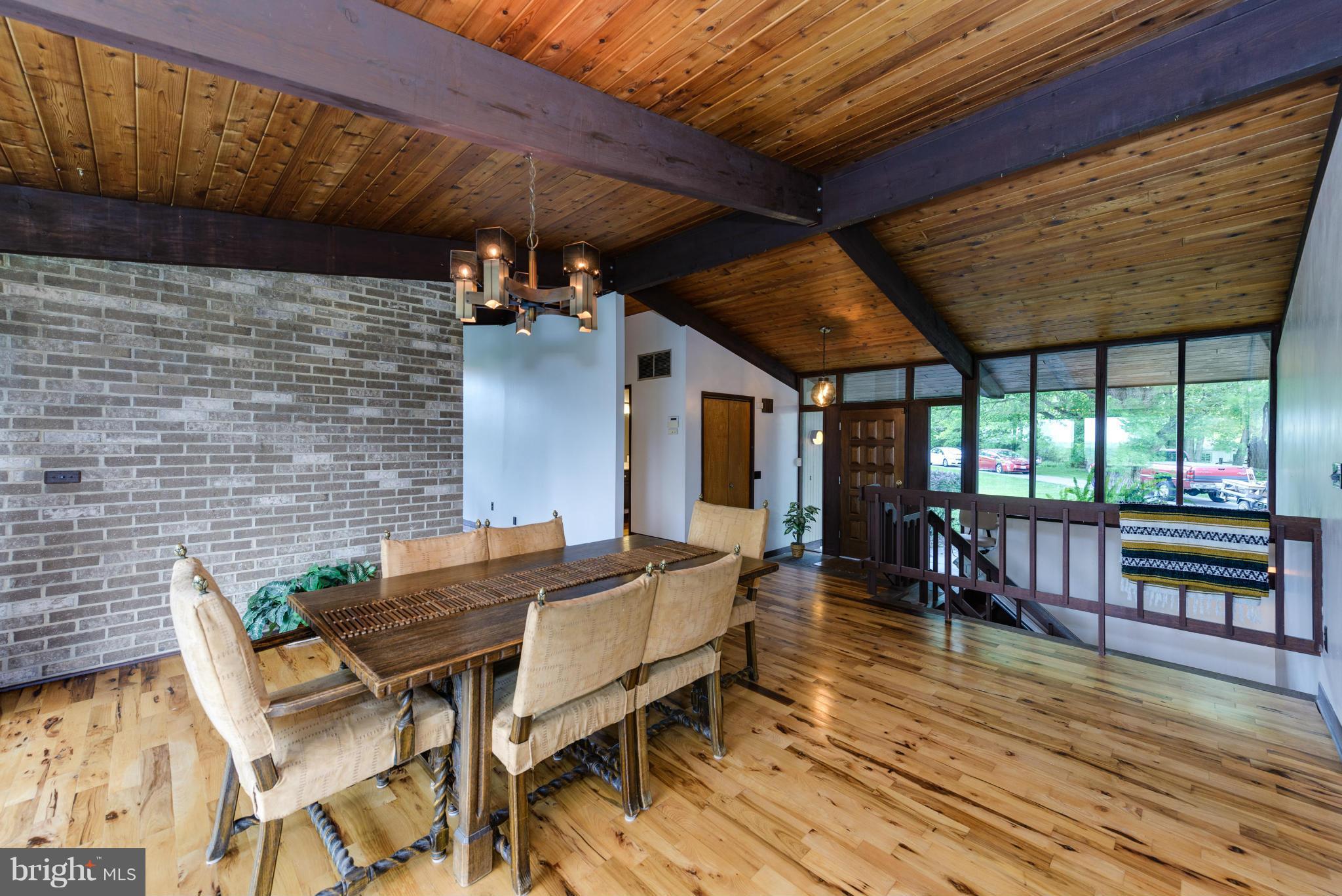 24131 Old Hundred Road Dickerson, MD 20842 - Photo 3 of 30 Dining