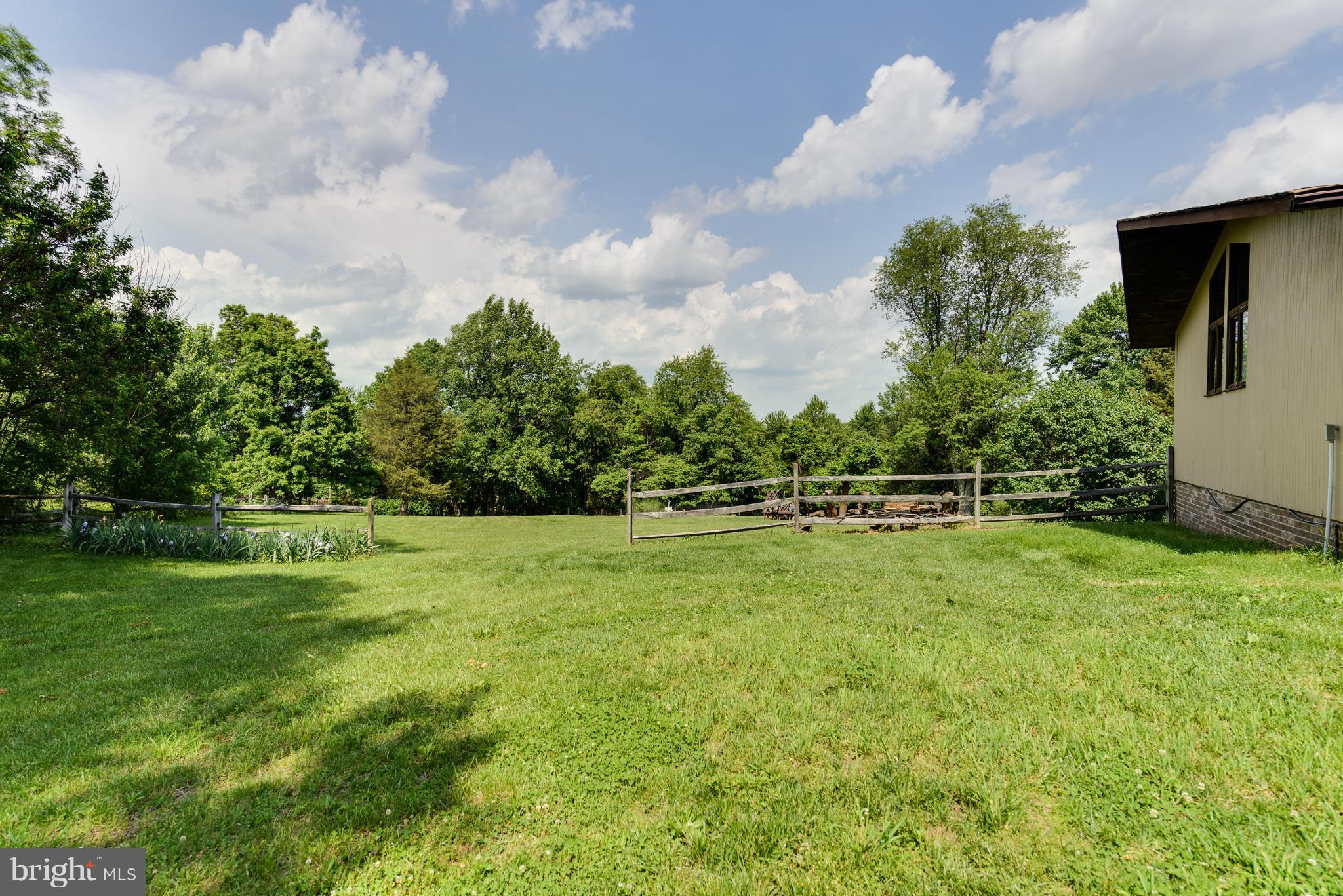 24131 Old Hundred Road Dickerson, MD 20842 - Photo 24 of 30 Exterior (General)