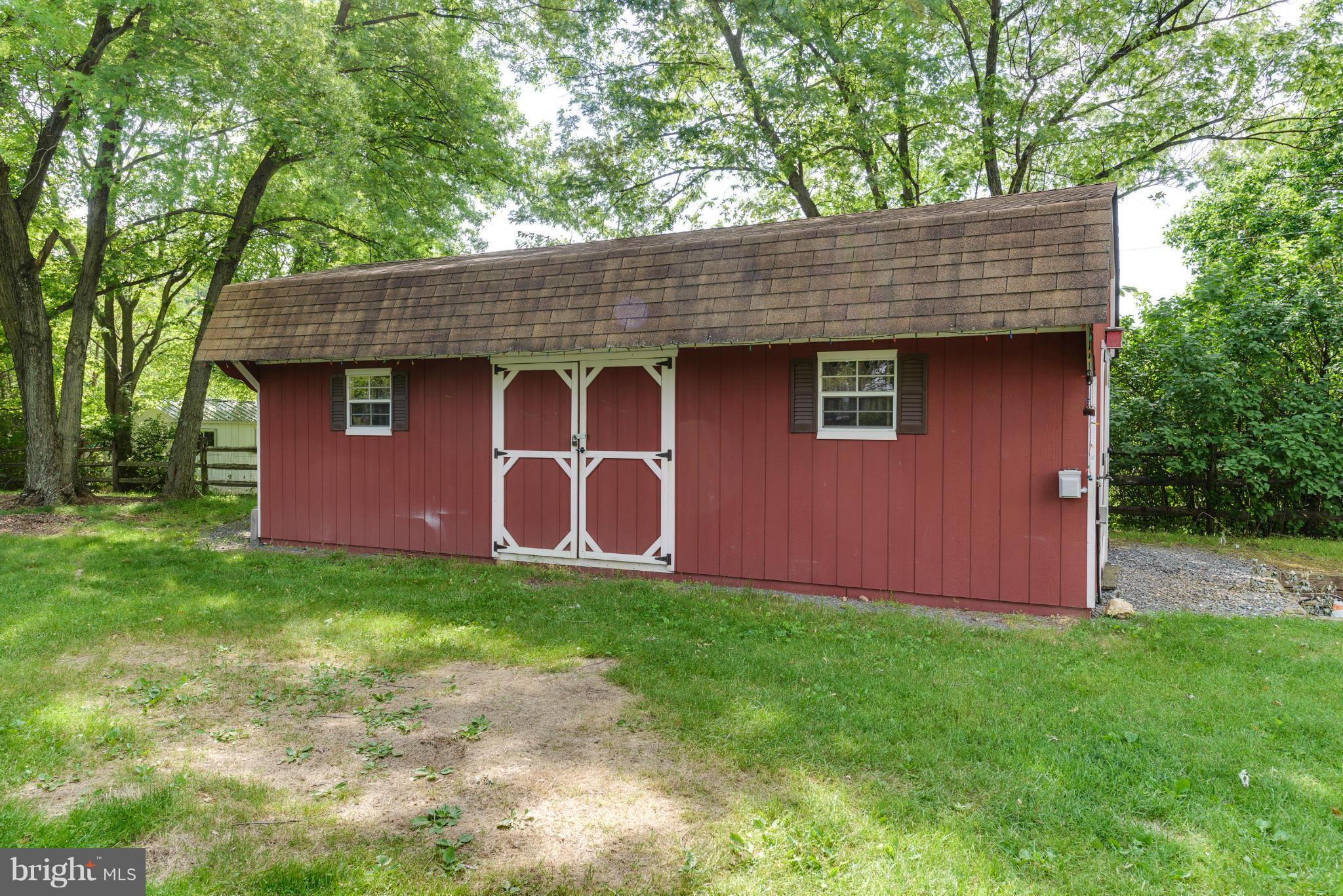 24131 Old Hundred Road Dickerson, MD 20842 - Photo 30 of 30 Storage shed