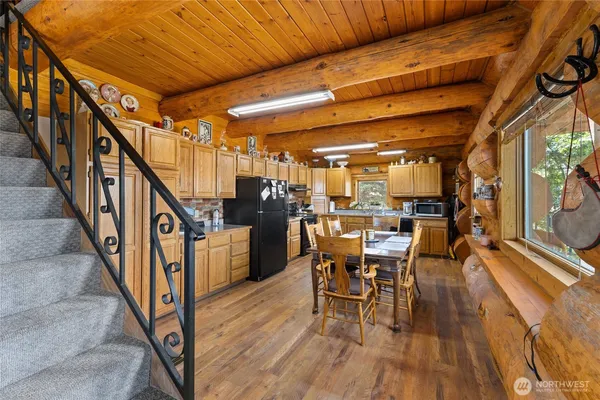 $699,000 | 46575 Meadowlark Lane, Grand Coulee, WA 99133