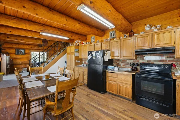 $699,000 | 46575 Meadowlark Lane, Grand Coulee, WA 99133