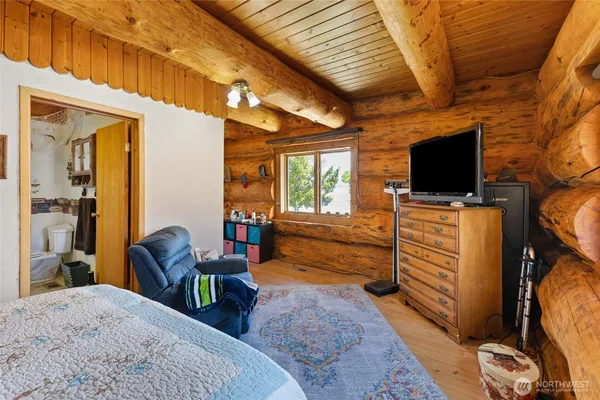 $699,000 | 46575 Meadowlark Lane, Grand Coulee, WA 99133