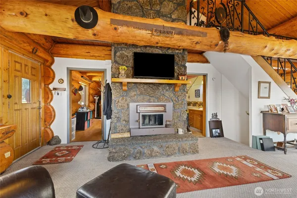 $699,000 | 46575 Meadowlark Lane, Grand Coulee, WA 99133