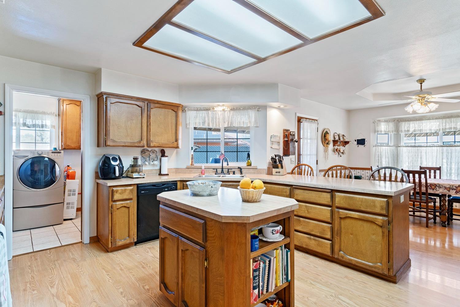 12703 Mesa Drive Madera, CA 93636 - Photo 11 of 31