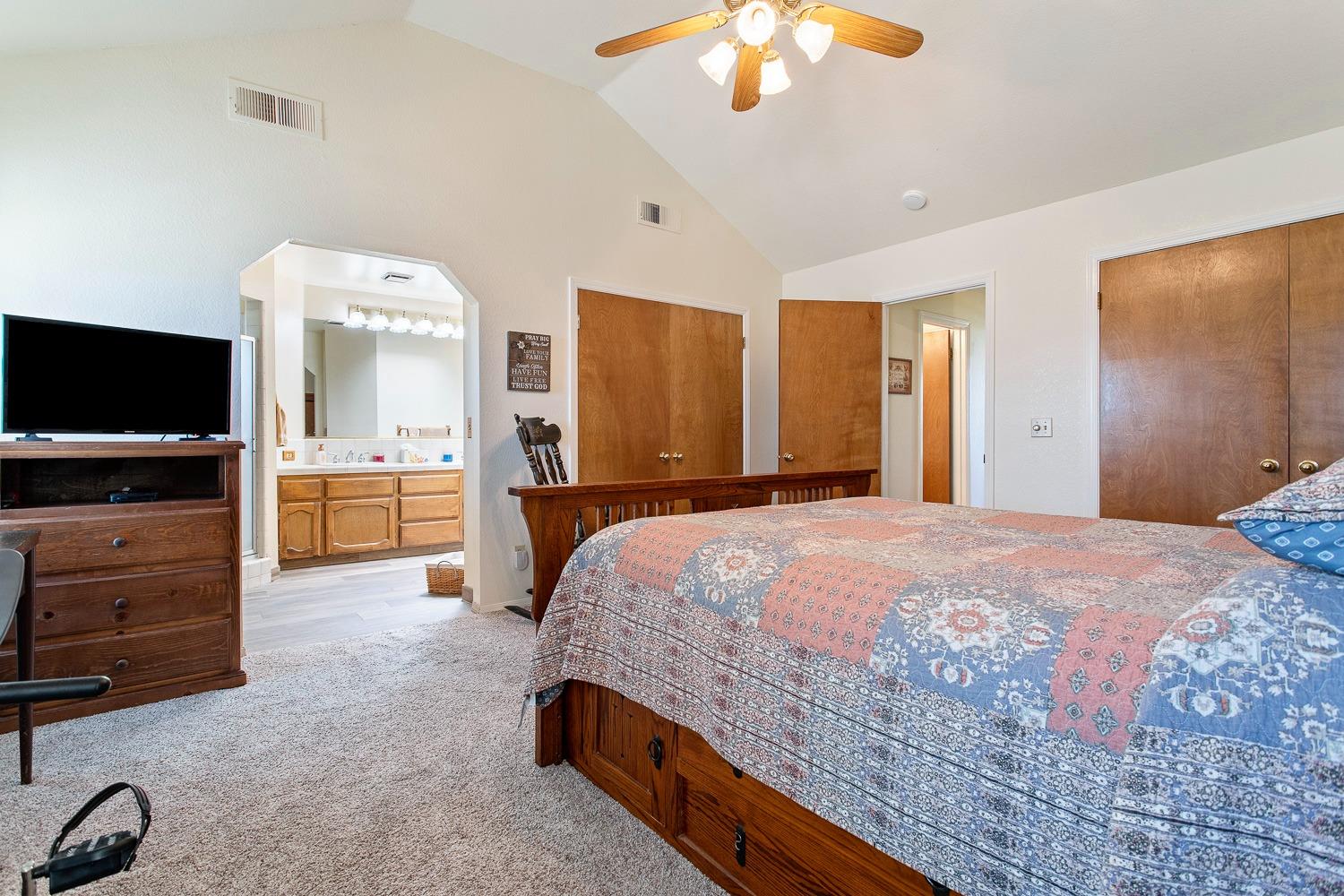 12703 Mesa Drive Madera, CA 93636 - Photo 20 of 31