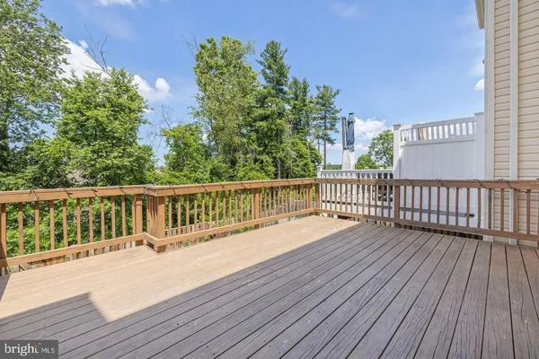$2,650 | 6252 Newport Drive East, Frederick, MD 21701