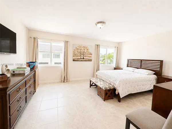 $2,390 | 1041 Northwest 5th Street, Unit 1041, Florida City, FL 33034