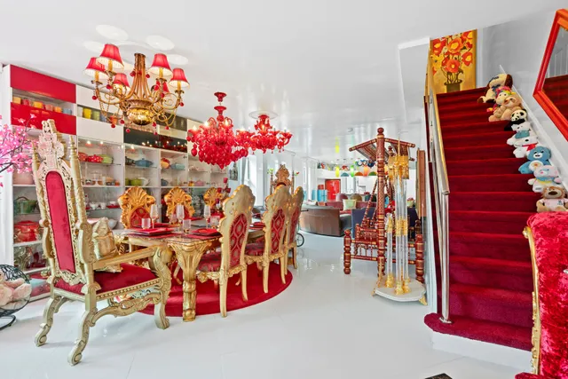 $2,500,000 | 28-07 36th Avenue | Astoria