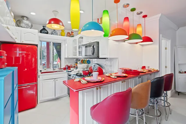 $2,500,000 | 28-07 36th Avenue | Astoria