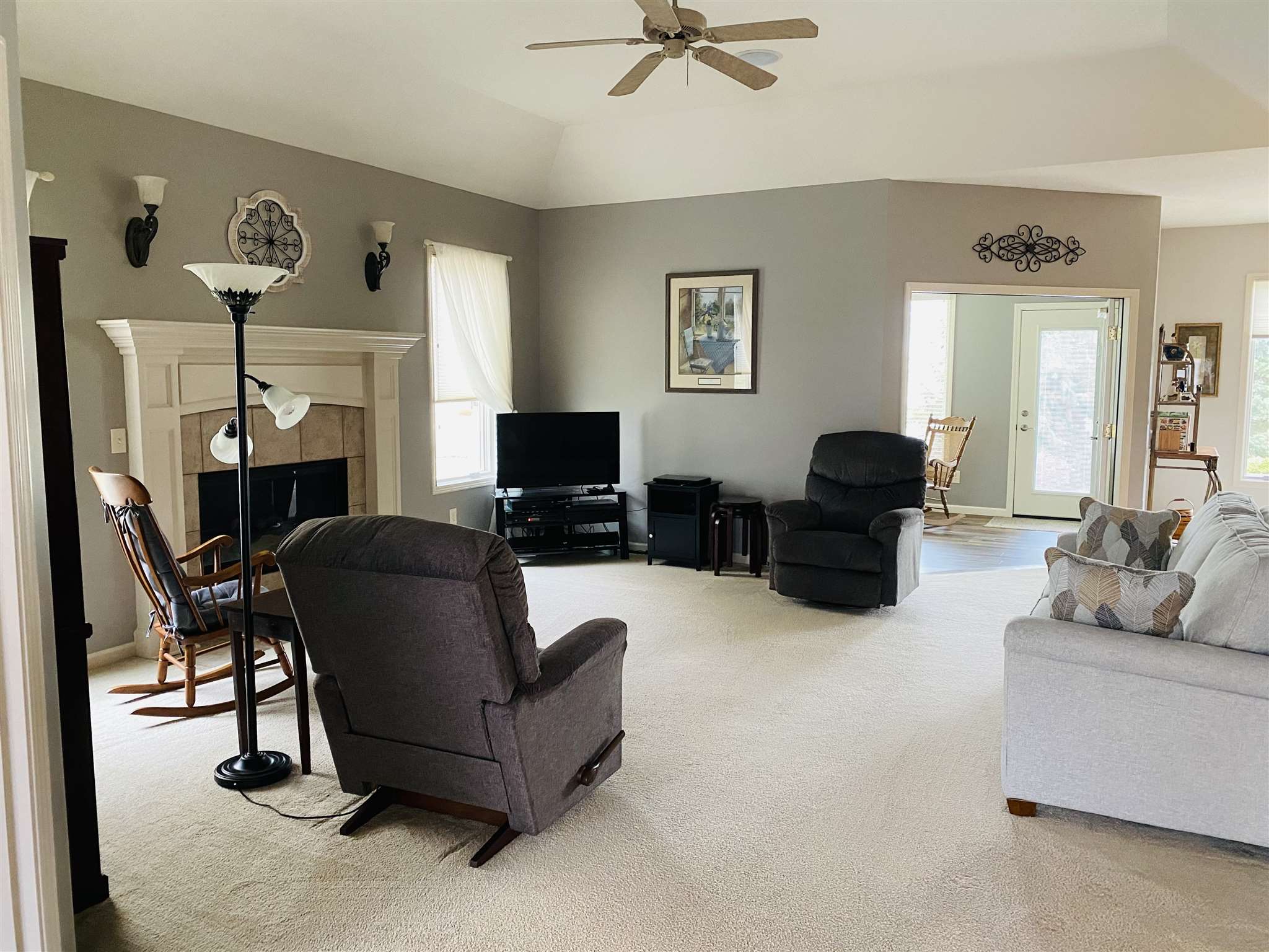 320 Fiddlers Cove Fort Wayne, IN 46825 - Photo 6 of 33