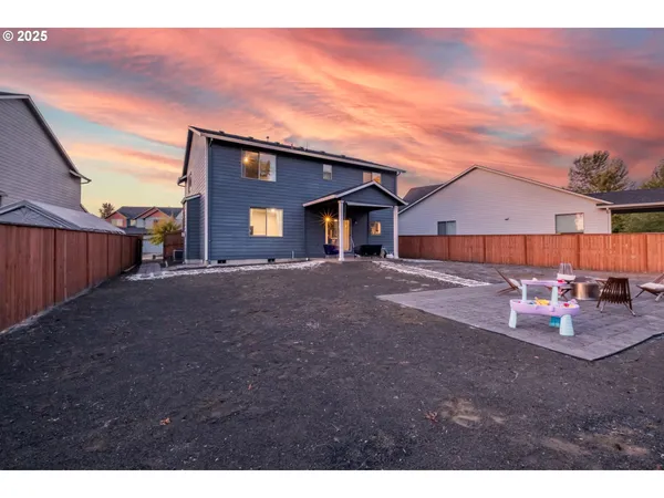 $530,000 | 3150 Duane Court Southeast, Albany, OR 97322