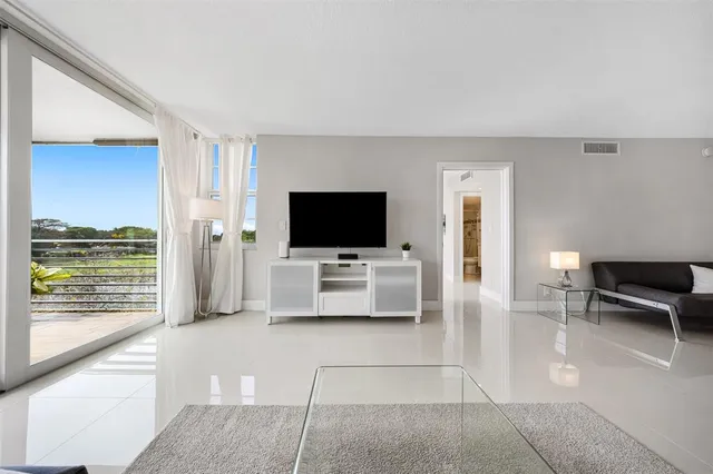 $299,000 | 4030 West Palm Aire Drive, Unit 406, Pompano Beach, FL 33069