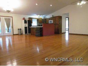 93 Old Cathy Road Candler, NC 28715 - Photo 3 of 12 Gallery Image 3