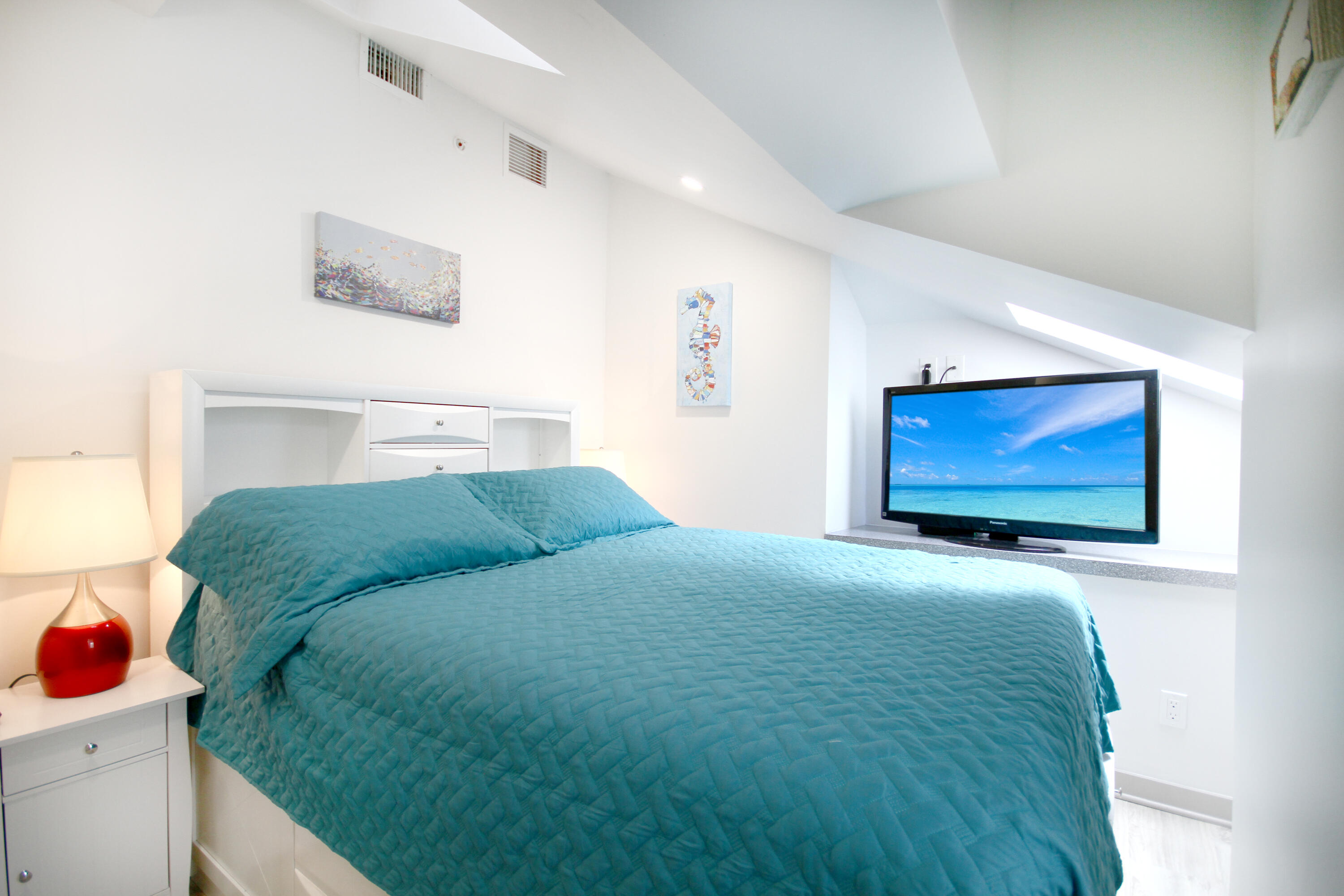 723 Eaton Street Key West, FL 33040 - Photo 81 of 90 pied a terre middle-bedroom