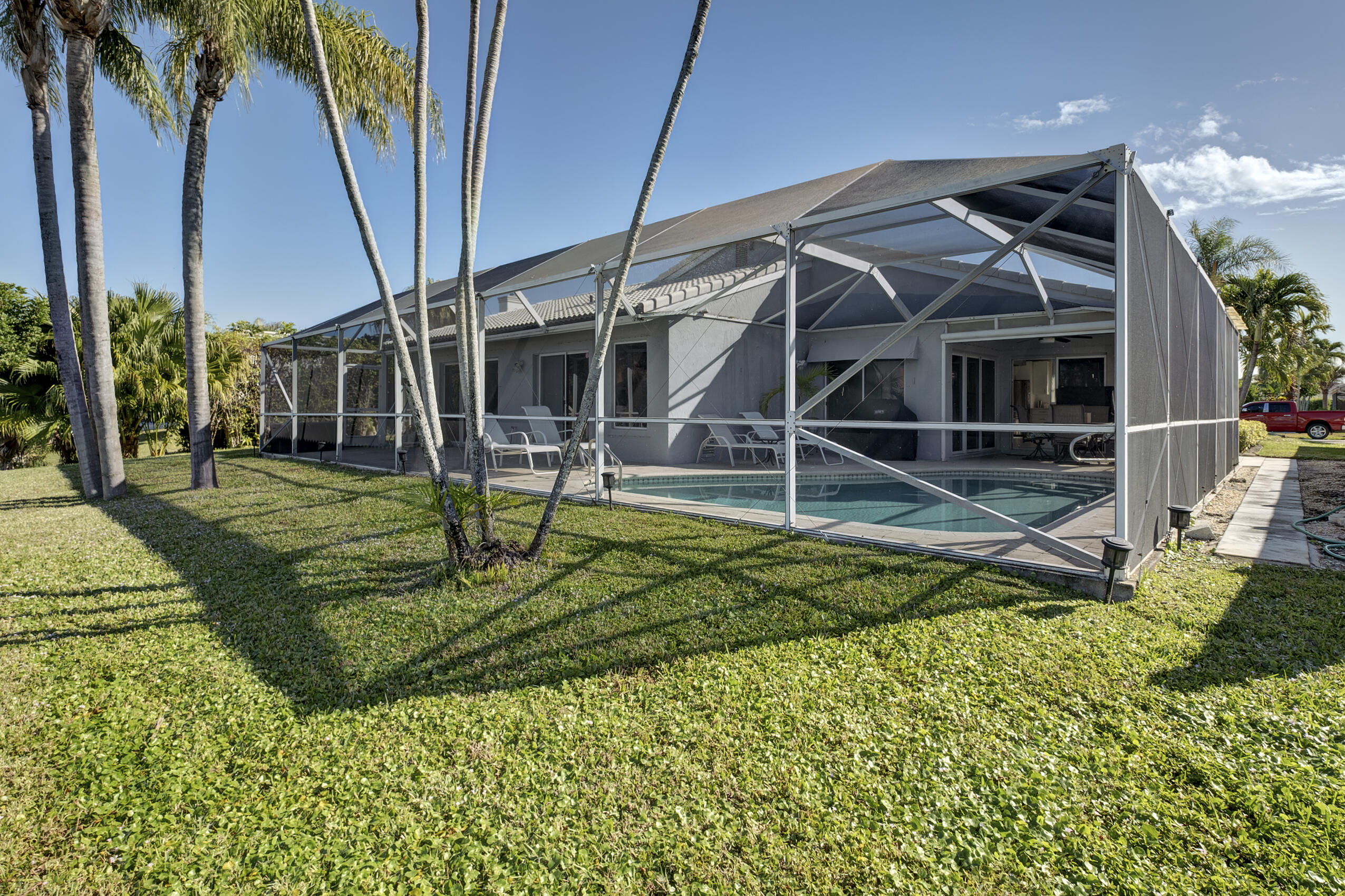 7017 Northwest 3rd Avenue Boca Raton, FL 33487 - Photo 12 of 32 R_F52.png