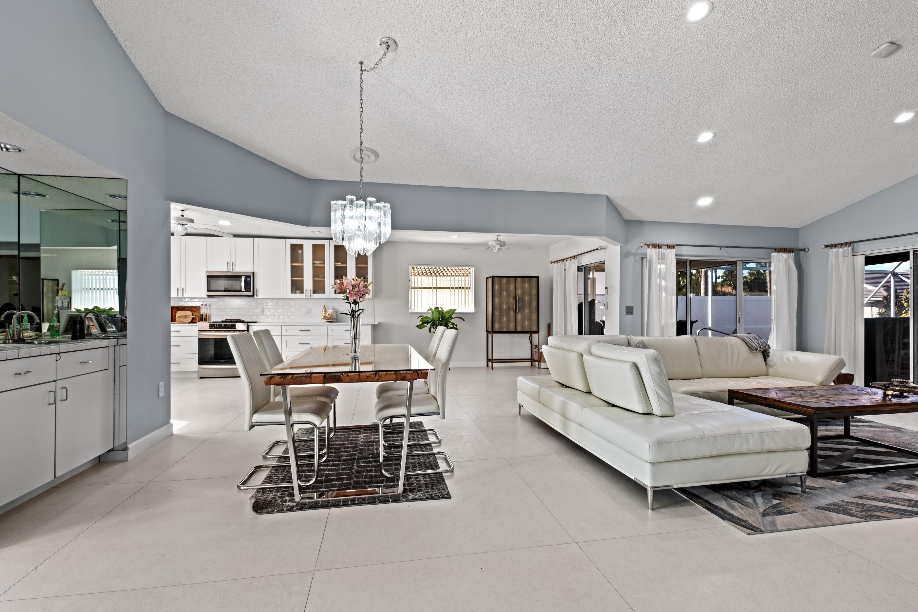 7017 Northwest 3rd Avenue Boca Raton, FL 33487 - Photo 14 of 32 R_F30.png