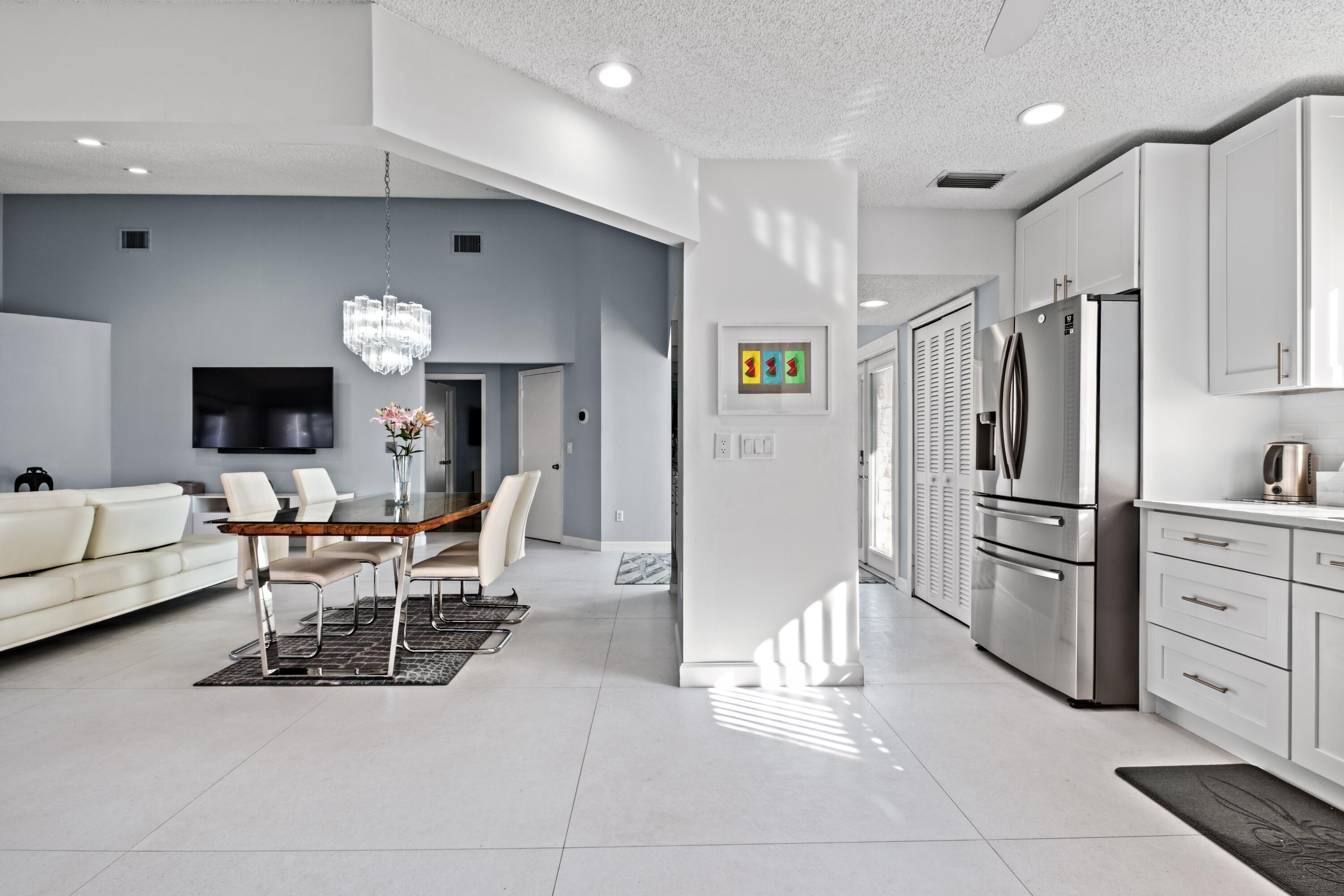 7017 Northwest 3rd Avenue Boca Raton, FL 33487 - Photo 19 of 32 R_F39 (1).png