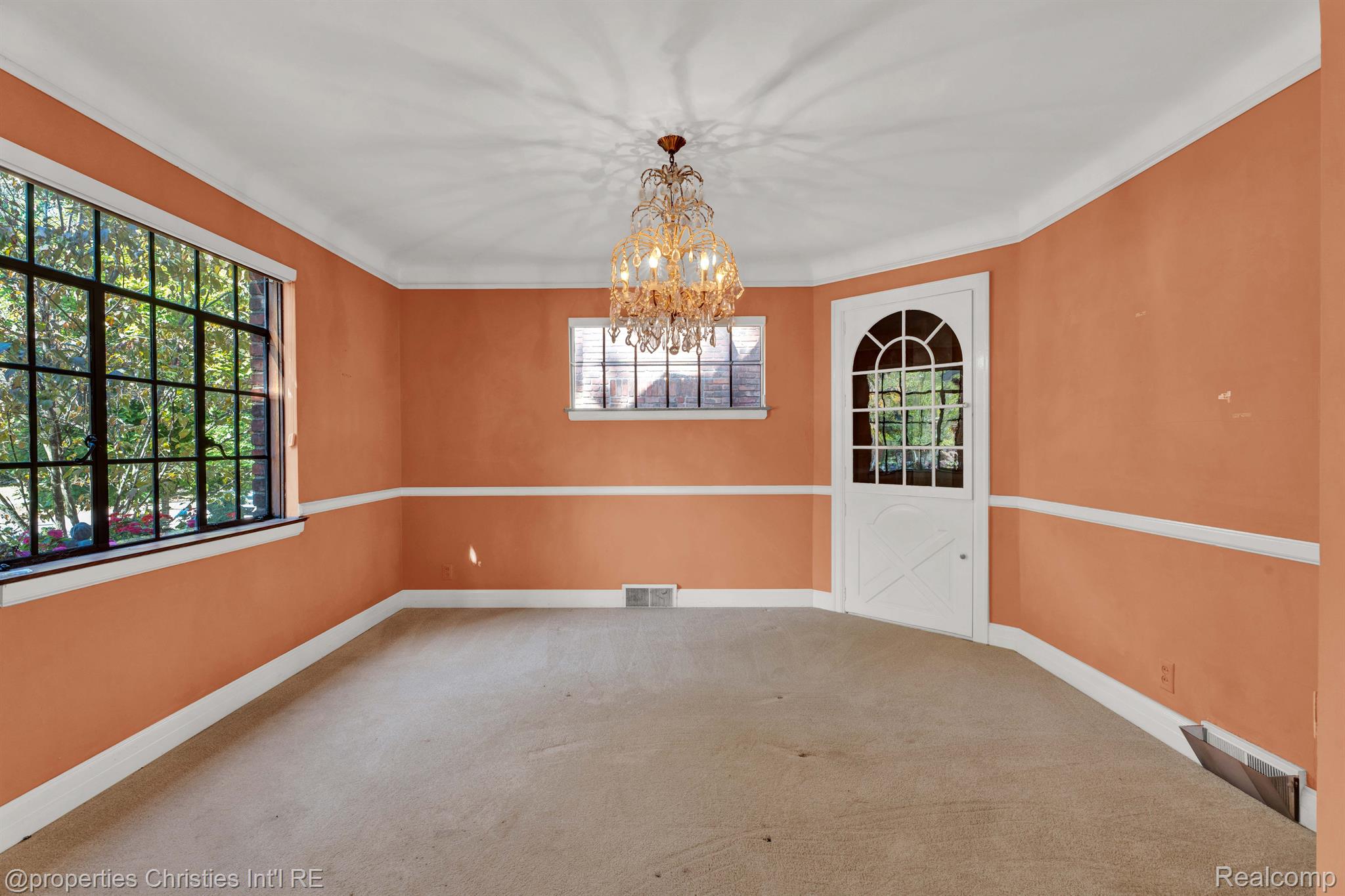 20150 Lichfield Road Detroit, MI 48221 - Photo 10 of 51 Gallery Image 10
