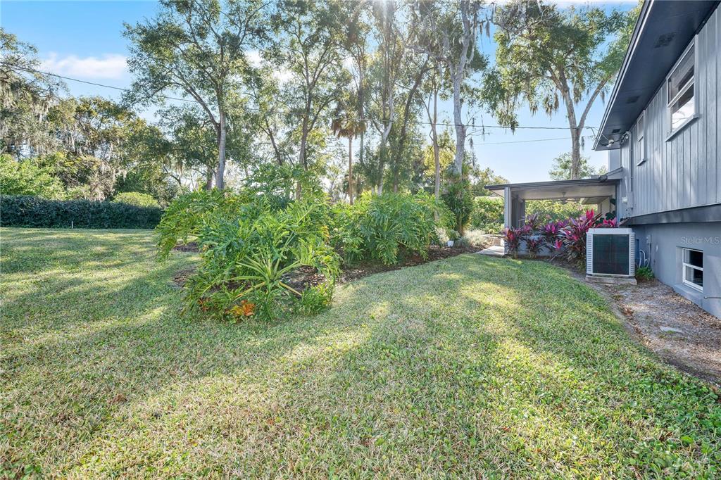 557 Karen Avenue Altamonte Springs, FL 32701 - Photo 25 of 35 a view of yard with green space