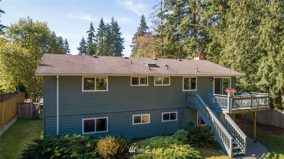 329 176th Place Southwest Bothell, WA 98012 - Photo 2 of 23