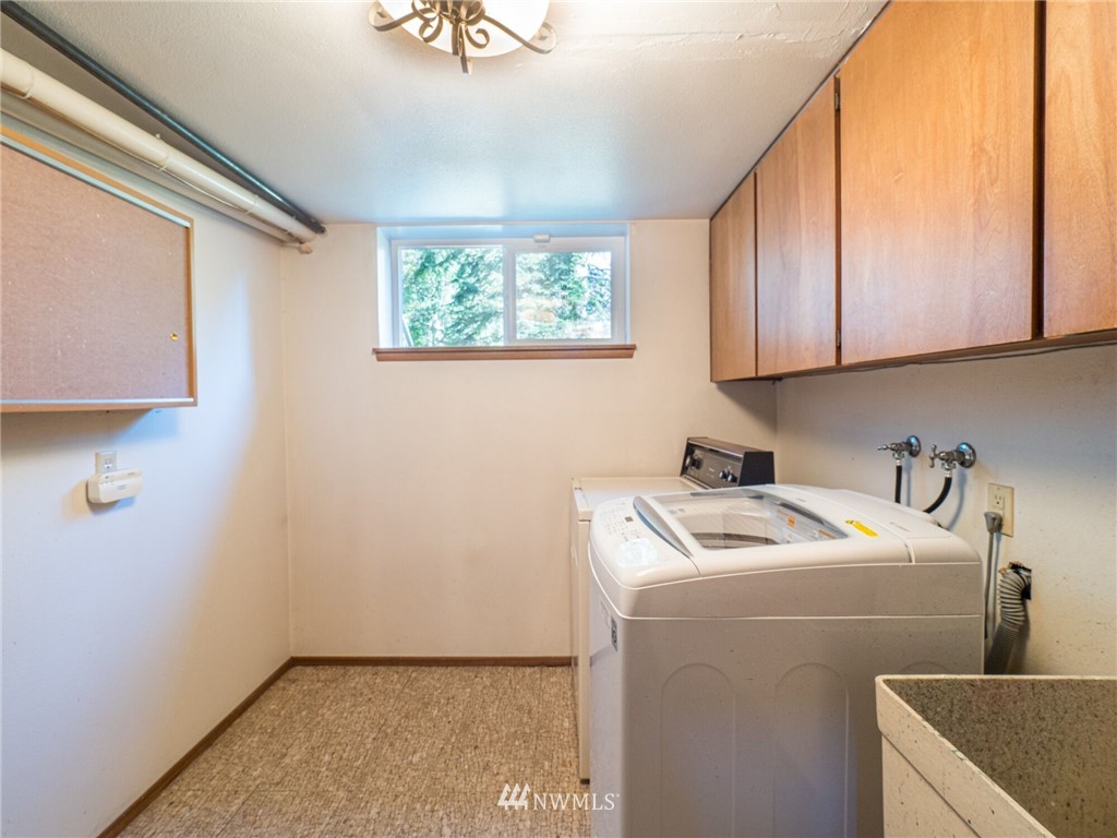329 176th Place Southwest Bothell, WA 98012 - Photo 19 of 23