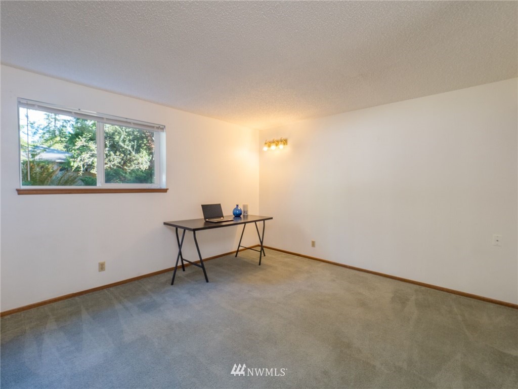 329 176th Place Southwest Bothell, WA 98012 - Photo 20 of 23