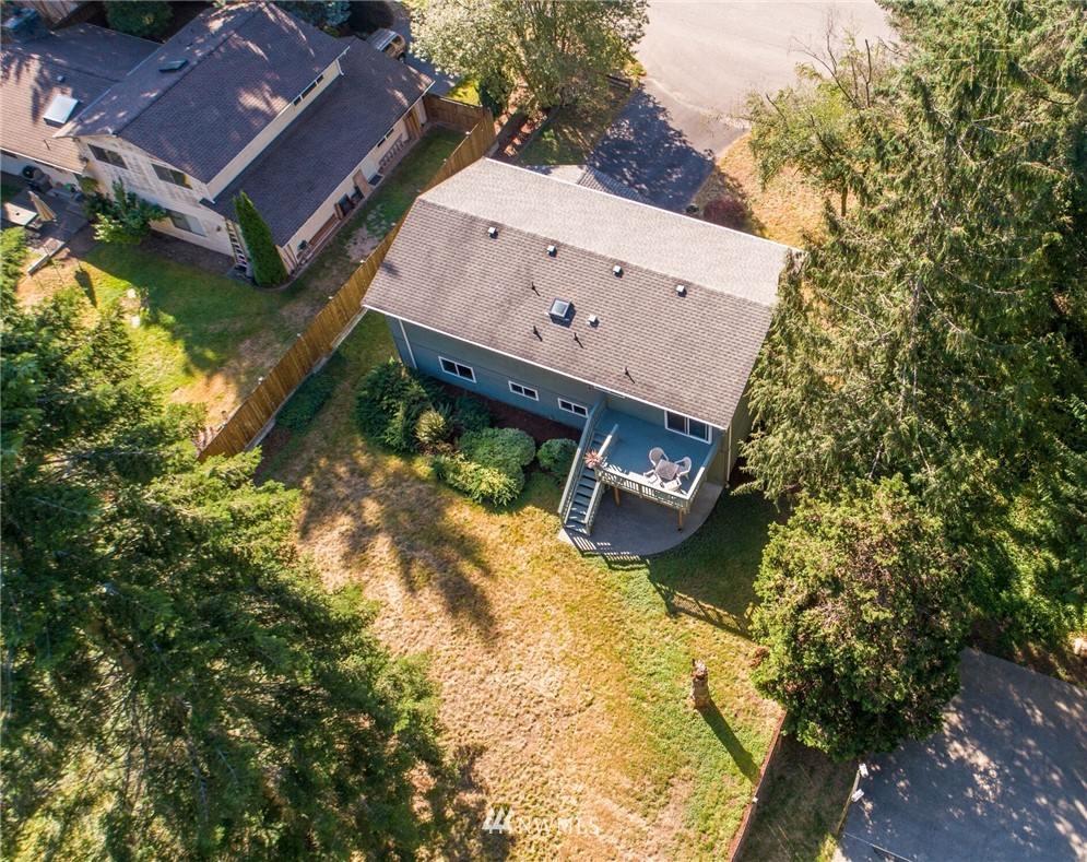 329 176th Place Southwest Bothell, WA 98012 - Photo 3 of 23
