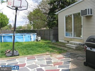 1155 Collings Road Camden, NJ 08104 - Photo 9 of 10 Exterior Back