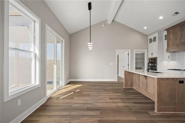 $636,325 | 25011 West 89th Street, Lenexa, KS 66227