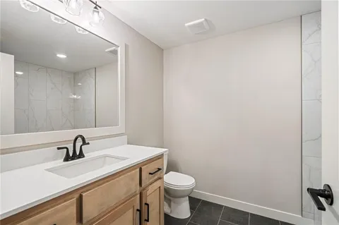 $636,325 | 25011 West 89th Street, Lenexa, KS 66227