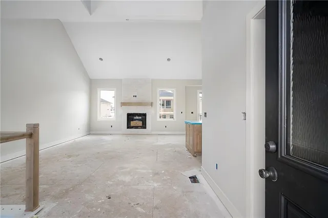 $636,325 | 25011 West 89th Street, Lenexa, KS 66227