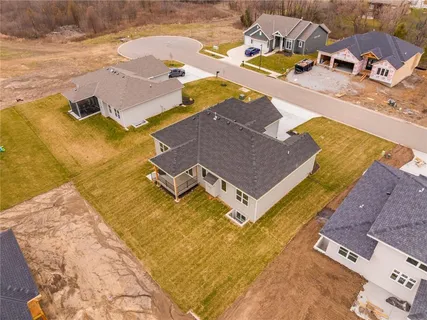 $636,325 | 25011 West 89th Street, Lenexa, KS 66227