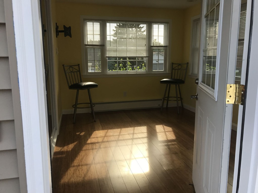 30 Crest Road Framingham, MA 01702 - Photo 8 of 17 Gallery Image 8