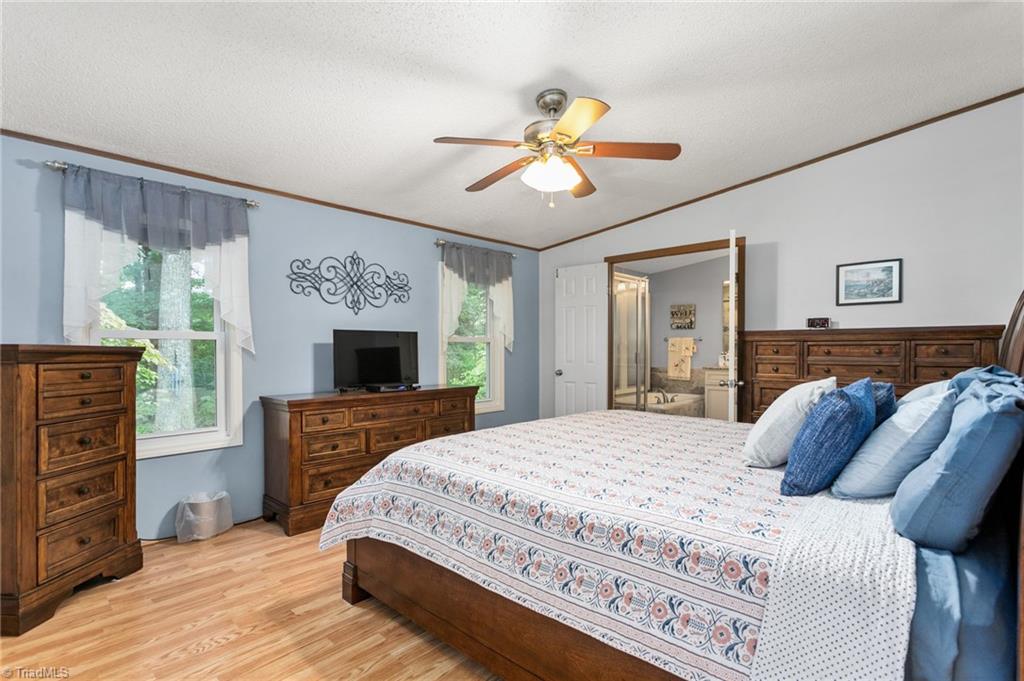 8565 Harlow Road Archdale, NC 27263 - Photo 19 of 48